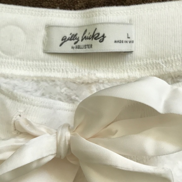 Gilly Hicks Sherpa Sleep Shorts☁️ - Picture 2 of 6